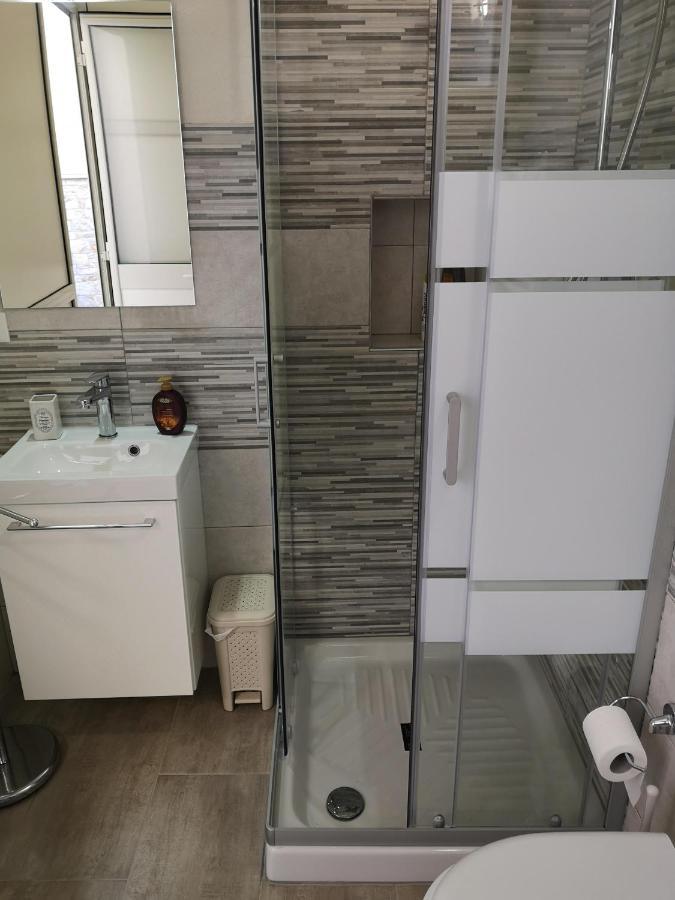 Zisa Home Ai Cantieri Culturali-Facile Posteggio In Strada No Ticket Palermo Luaran gambar